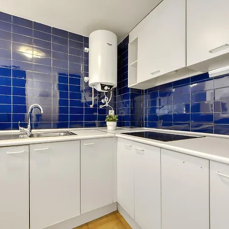 Apartment Platja De Roses-2 By Interhome