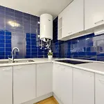 Appartement Platja De Roses-2 By Interhome